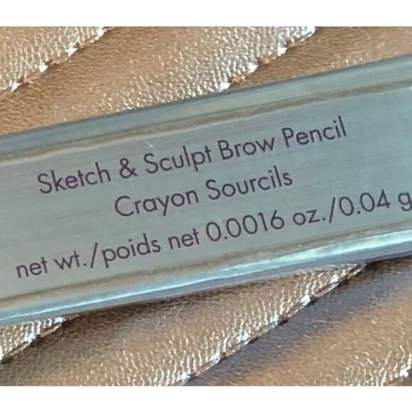 STILA - NWT Sketch & Sculpt Brow Pencil in “Light”. Dual Ended & Retractable - Picture 9 of 12